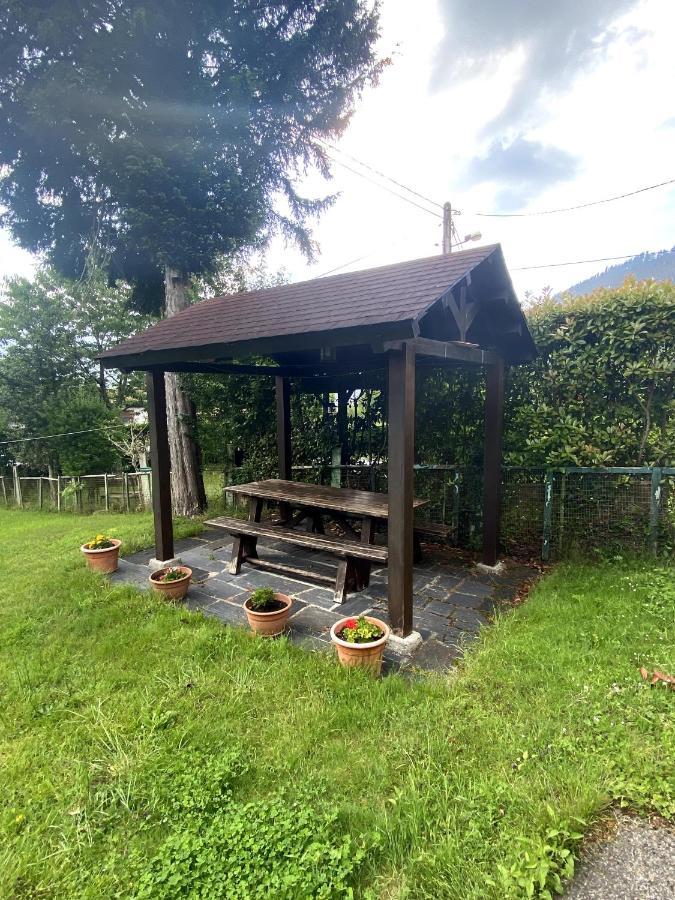 Casa Luisa Biedes, Pilona Infiesto Exterior foto